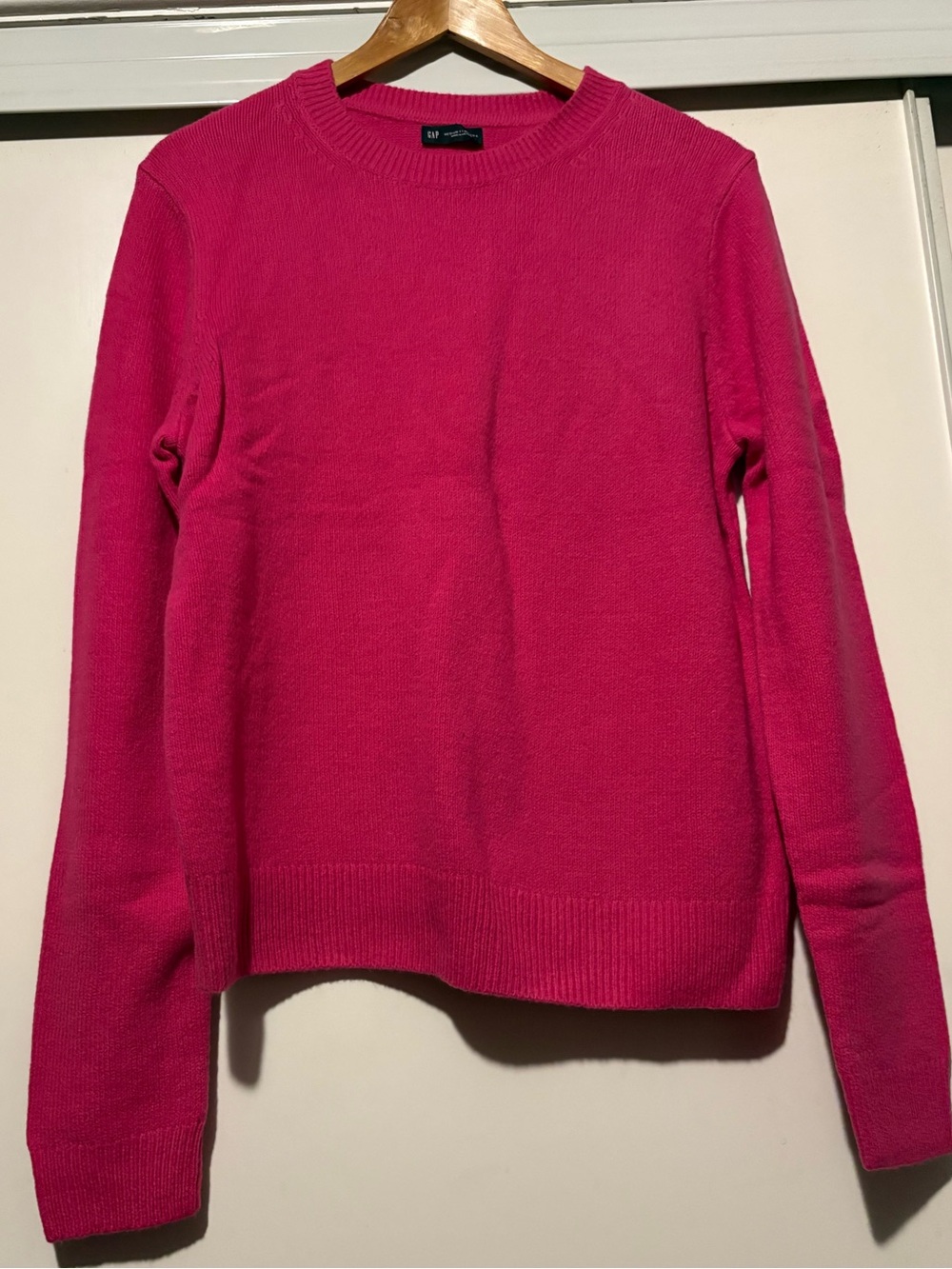 GAP Women's Crewneck Sweater in Hot Pink